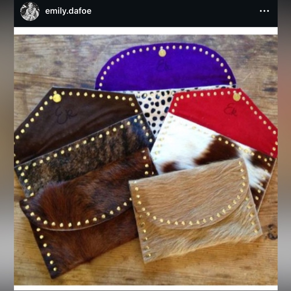 E.R. Leather Goods Envelope Clutch - Picture 9 of 12